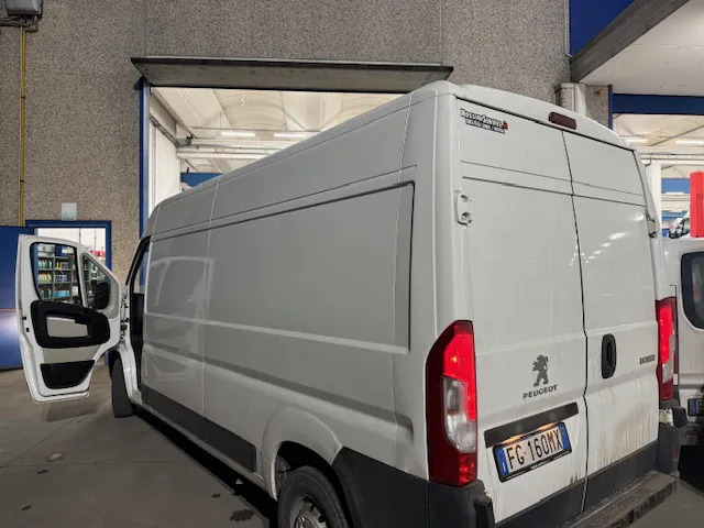 PEUGEOT BOXER FURGONE STANDARD - Товарен бус: снимка 1 PEUGEOT BOXER FURGONE STANDARD - Товарен бус: снимка 1
