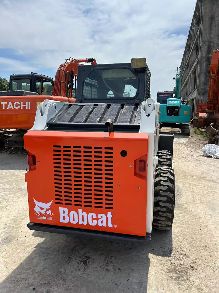 Bobcat S160 - Мини челен товарач: снимка 5 Bobcat S160 - Мини челен товарач: снимка 5