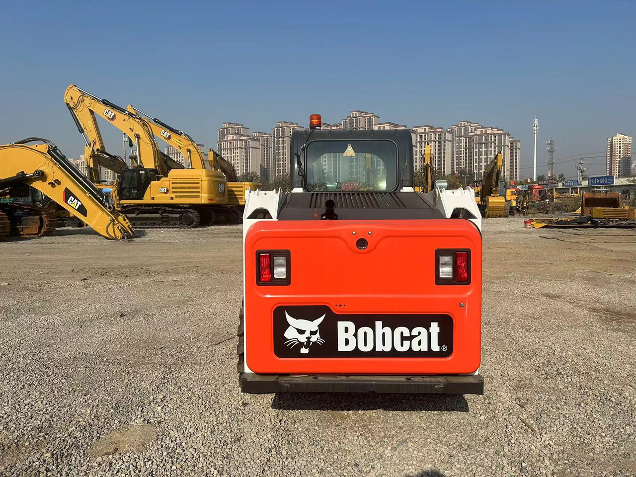 Bobcat S510 - Мини челен товарач: снимка 2 Bobcat S510 - Мини челен товарач: снимка 2