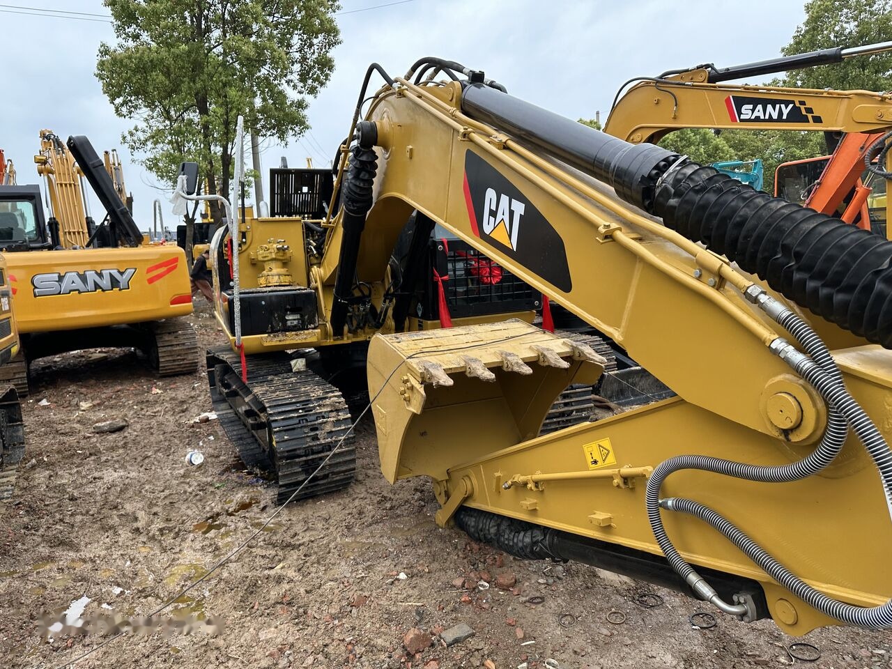 Caterpillar 313DL - Верижен багер: снимка 5 Caterpillar 313DL - Верижен багер: снимка 5