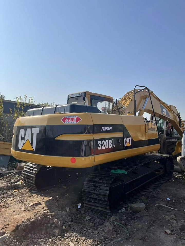 Caterpillar 320BL - Верижен багер: снимка 1 Caterpillar 320BL - Верижен багер: снимка 1