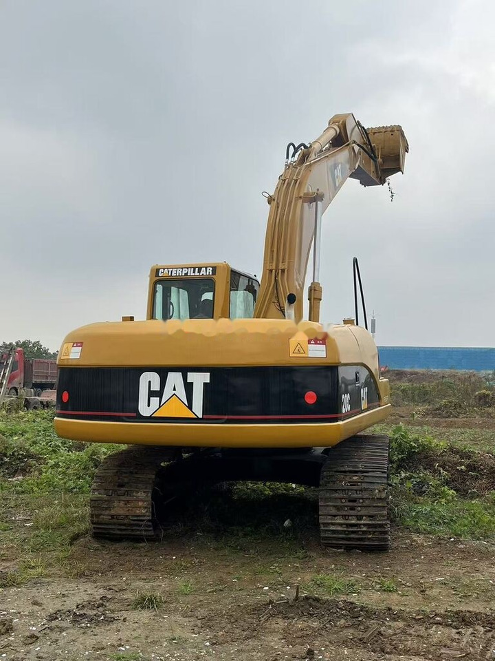 Caterpillar 320C - Верижен багер: снимка 3 Caterpillar 320C - Верижен багер: снимка 3