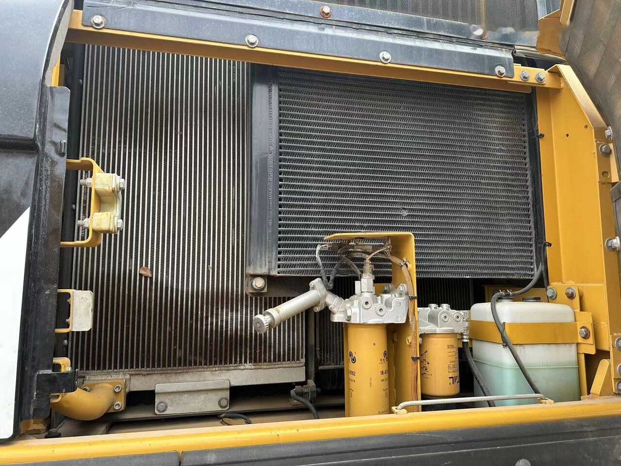 Caterpillar 336D - Верижен багер: снимка 3 Caterpillar 336D - Верижен багер: снимка 3