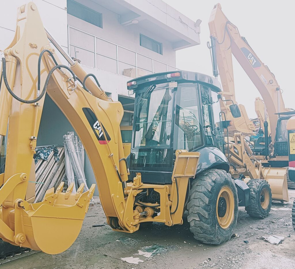 Caterpillar 430F - Багер-товарач: снимка 3 Caterpillar 430F - Багер-товарач: снимка 3