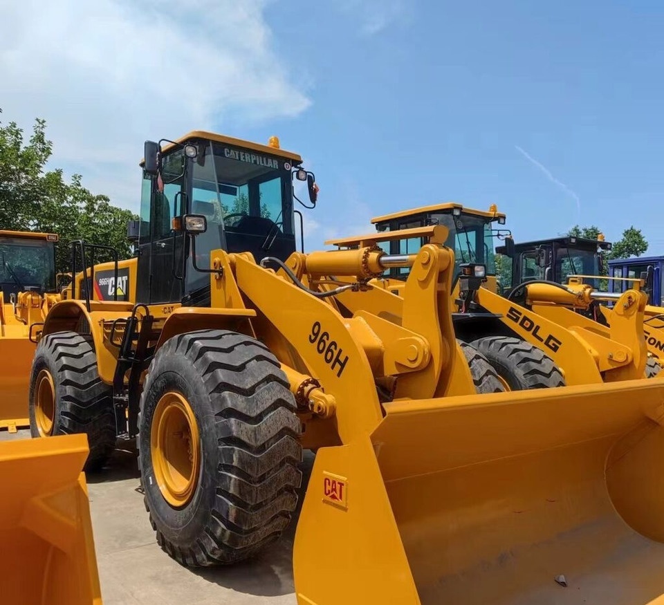 Caterpillar 966H - Колесен товарач: снимка 2 Caterpillar 966H - Колесен товарач: снимка 2