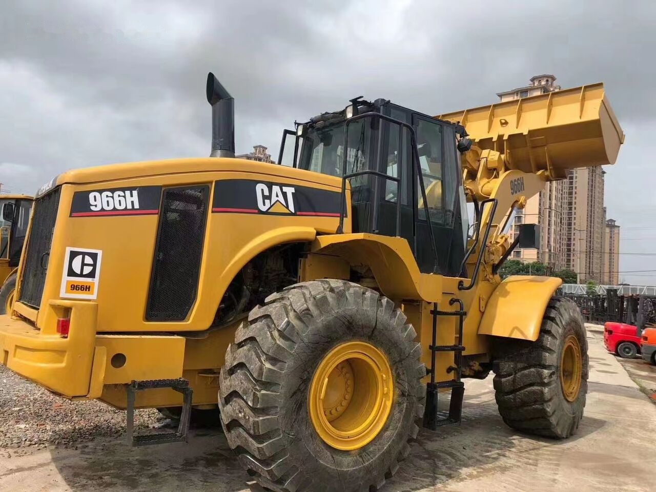Caterpillar 966H - Колесен товарач: снимка 3 Caterpillar 966H - Колесен товарач: снимка 3