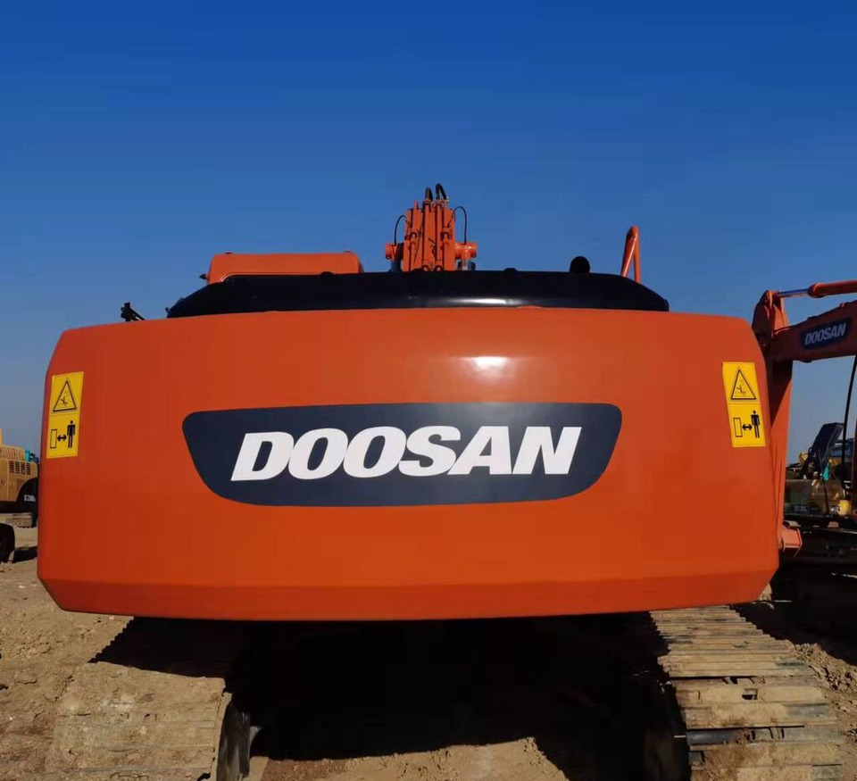 Doosan DH220LC-7 - Верижен багер: снимка 2 Doosan DH220LC-7 - Верижен багер: снимка 2