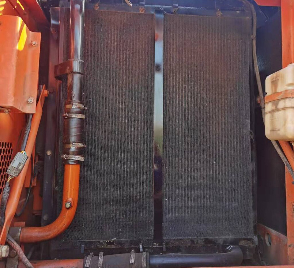 Doosan DH220LC-7 - Верижен багер: снимка 1 Doosan DH220LC-7 - Верижен багер: снимка 1