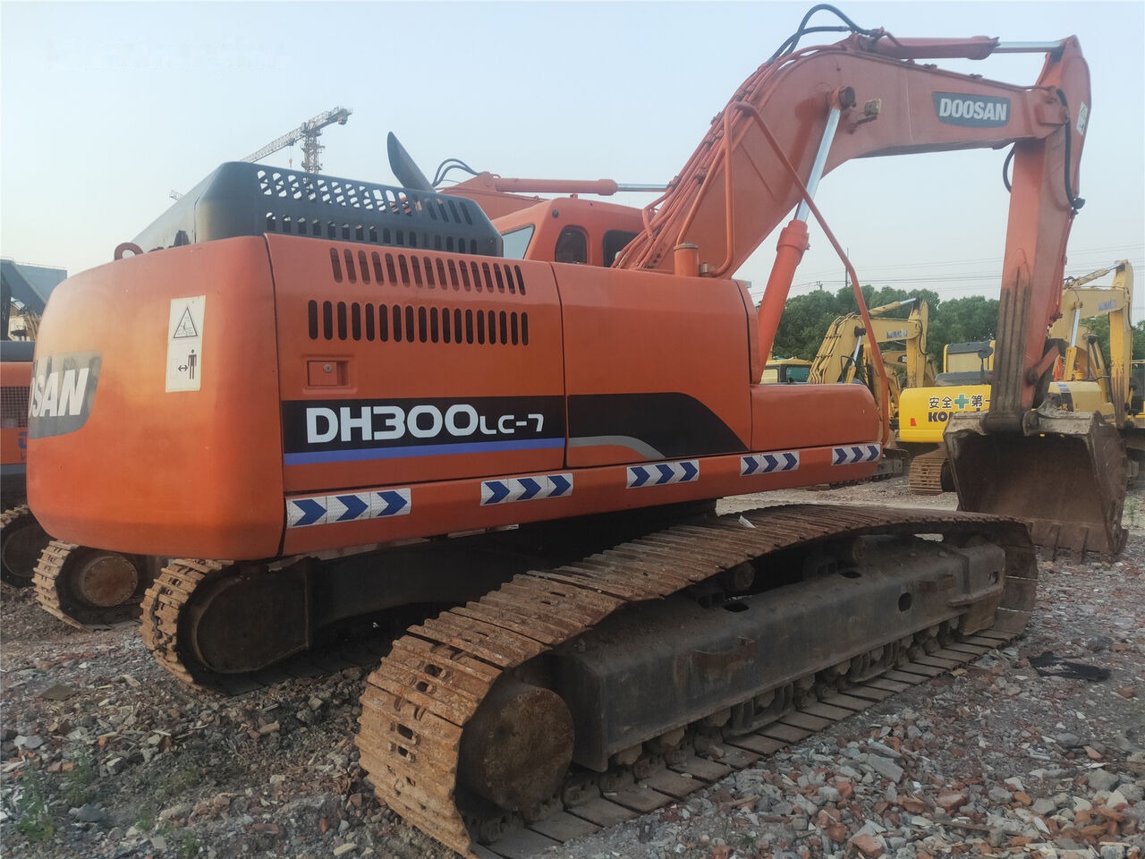 Doosan DH300LC-7 - Верижен багер: снимка 2 Doosan DH300LC-7 - Верижен багер: снимка 2