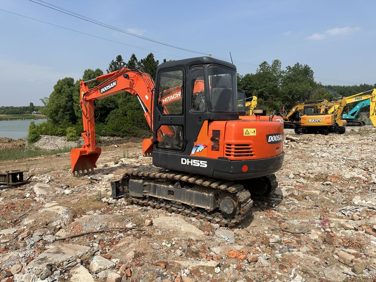Doosan DH55 - Верижен багер: снимка 2 Doosan DH55 - Верижен багер: снимка 2