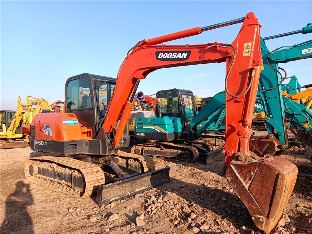 Лизинг на Doosan DH60-7 Doosan DH60-7: снимка 6