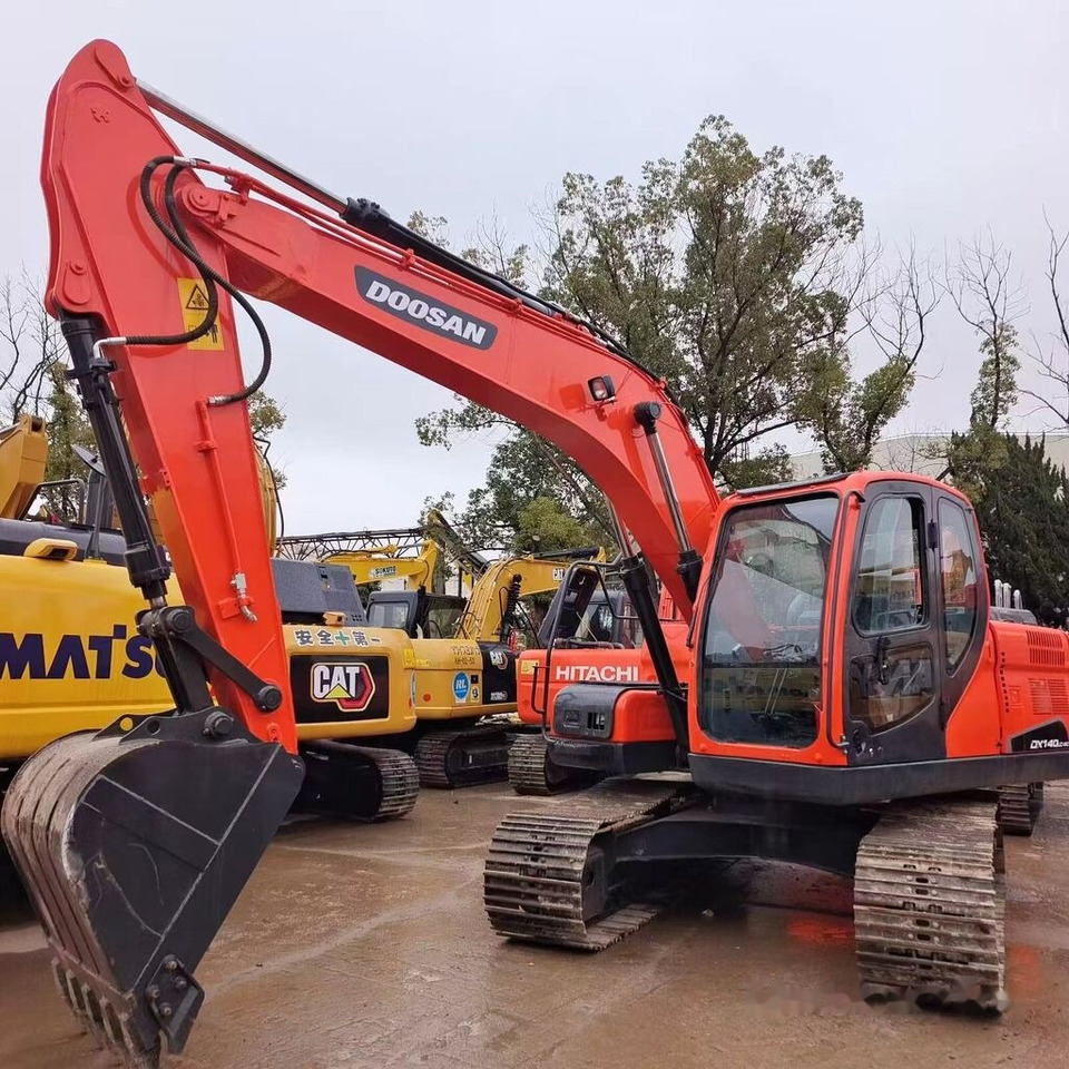 Doosan DX140 - Верижен багер: снимка 3 Doosan DX140 - Верижен багер: снимка 3