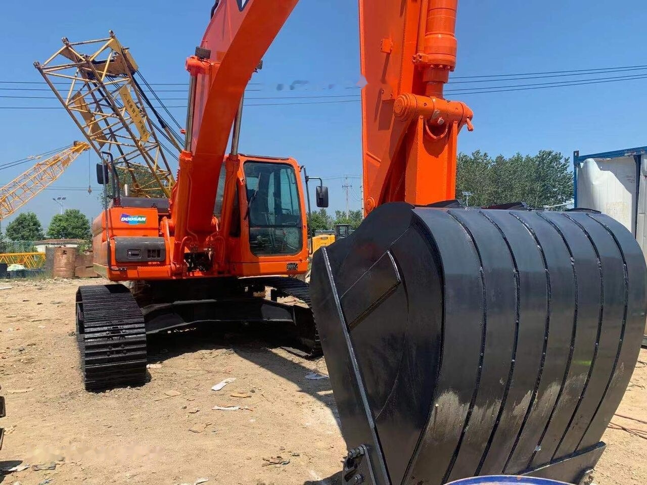 Doosan DX300 - Верижен багер: снимка 2 Doosan DX300 - Верижен багер: снимка 2