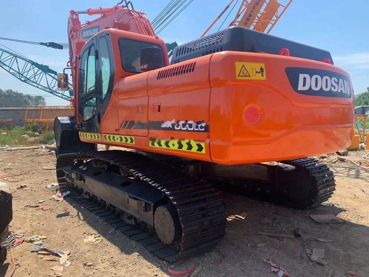 Doosan DX300 - Верижен багер: снимка 3 Doosan DX300 - Верижен багер: снимка 3