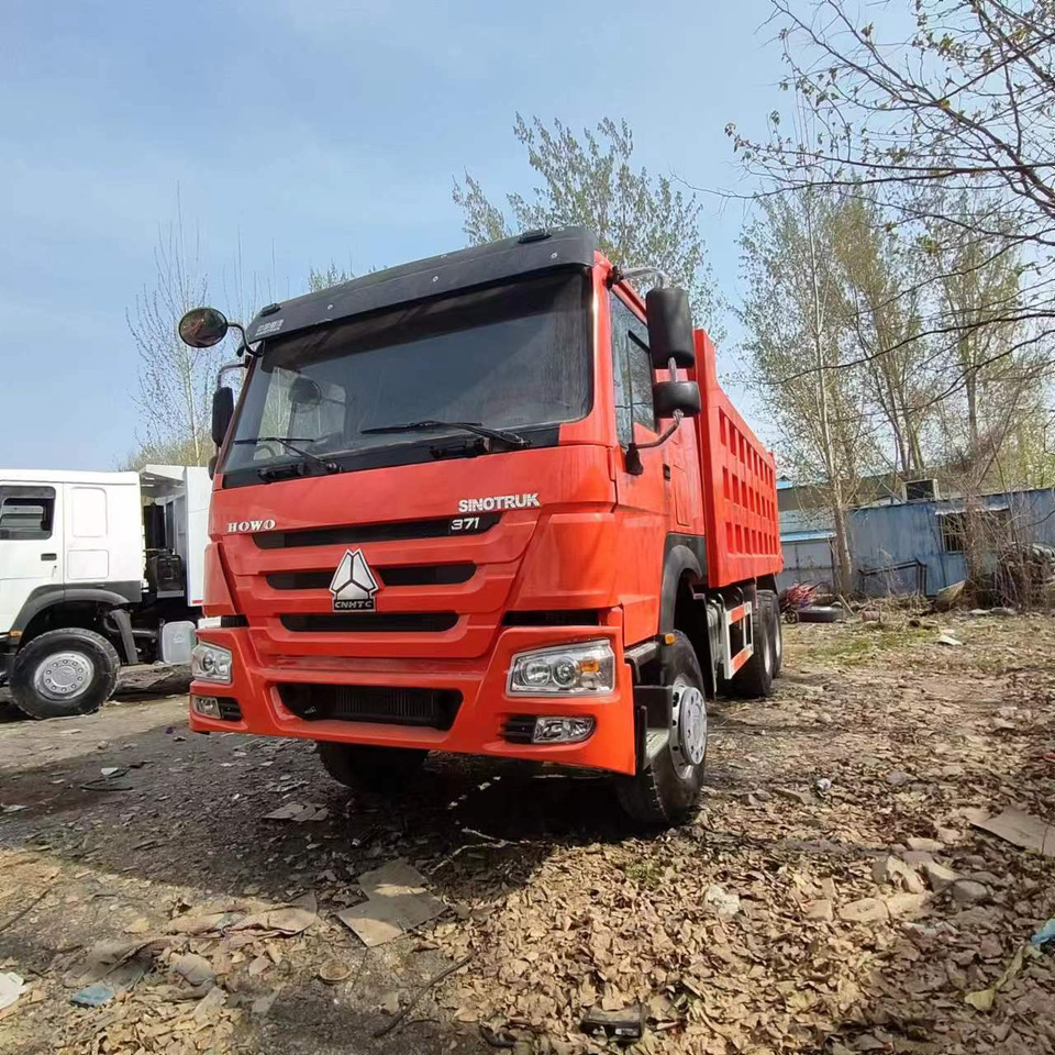 HOWO 371 6X4 - Самосвал камион: снимка 3 HOWO 371 6X4 - Самосвал камион: снимка 3
