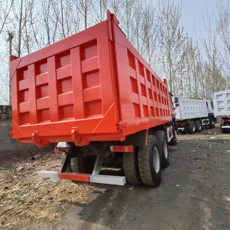 HOWO 371 6X4 - Самосвал камион: снимка 5 HOWO 371 6X4 - Самосвал камион: снимка 5