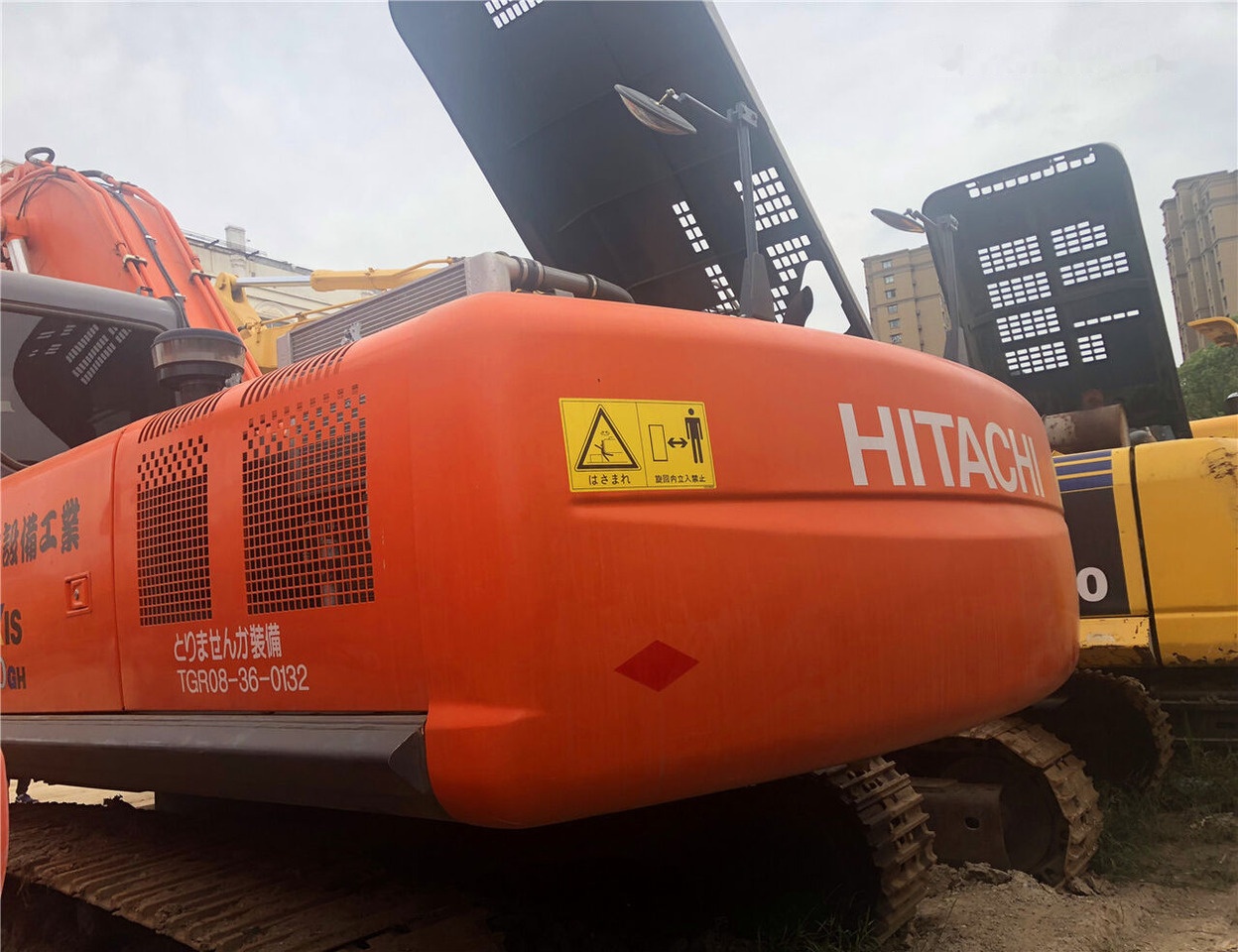 Hitachi ZX360 - Верижен багер: снимка 5 Hitachi ZX360 - Верижен багер: снимка 5