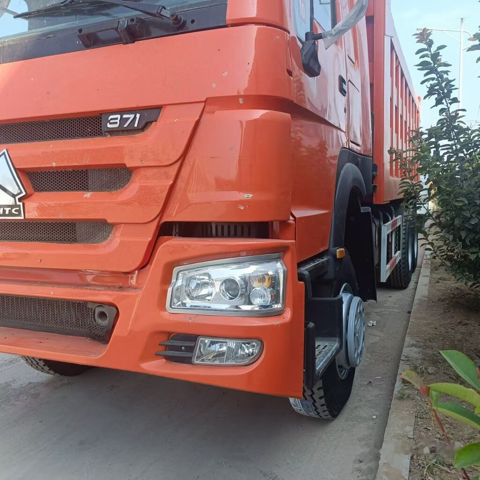 Howo 371 6*4 new tires - Самосвал камион: снимка 2 Howo 371 6*4 new tires - Самосвал камион: снимка 2