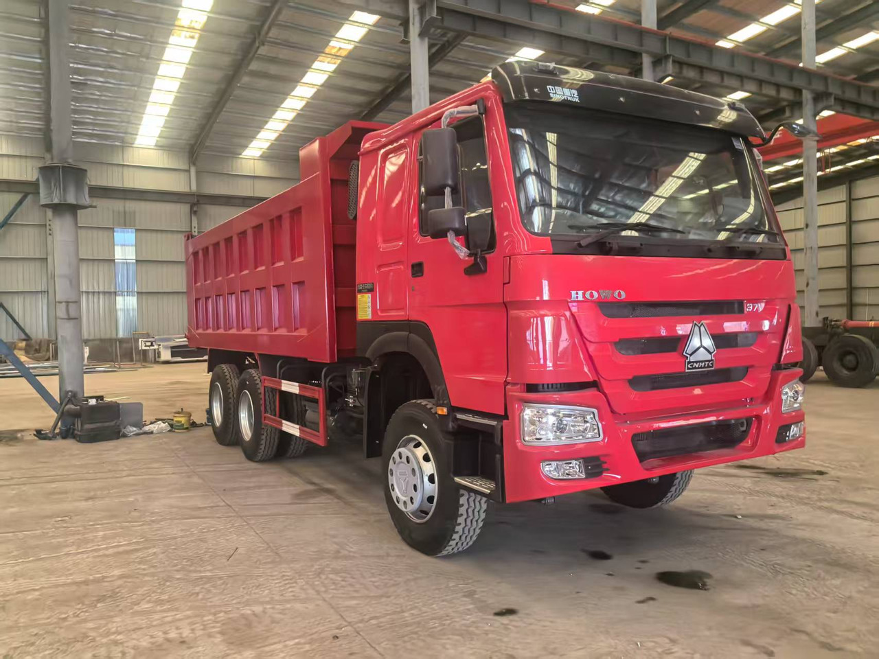 Howo 371 6X4 NEW - Самосвал камион: снимка 1 Howo 371 6X4 NEW - Самосвал камион: снимка 1