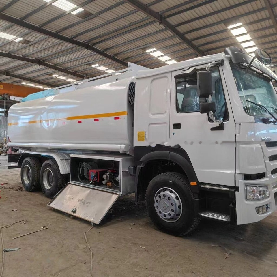 Howo 375 - Камион цистерна: снимка 3 Howo 375 - Камион цистерна: снимка 3