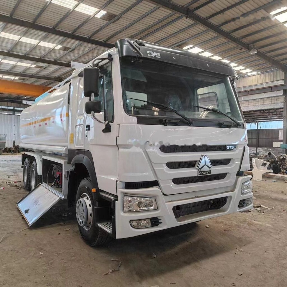 Howo 375 - Камион цистерна: снимка 1 Howo 375 - Камион цистерна: снимка 1