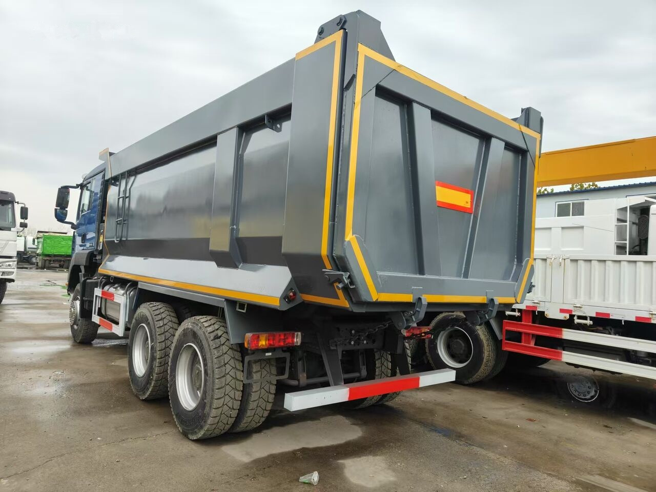 Howo TX 450 - Самосвал камион: снимка 2 Howo TX 450 - Самосвал камион: снимка 2