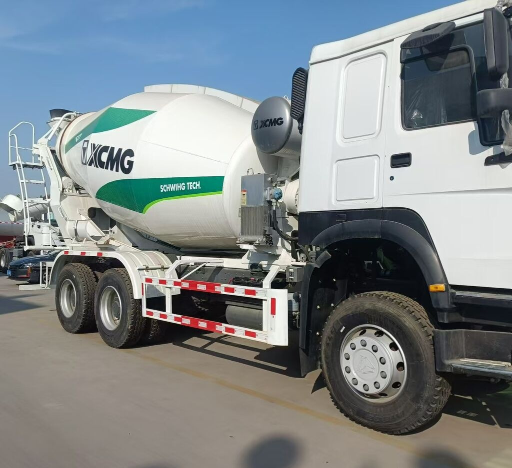 Howo XCMG on chassis - Бетоновоз: снимка 4 Howo XCMG on chassis - Бетоновоз: снимка 4