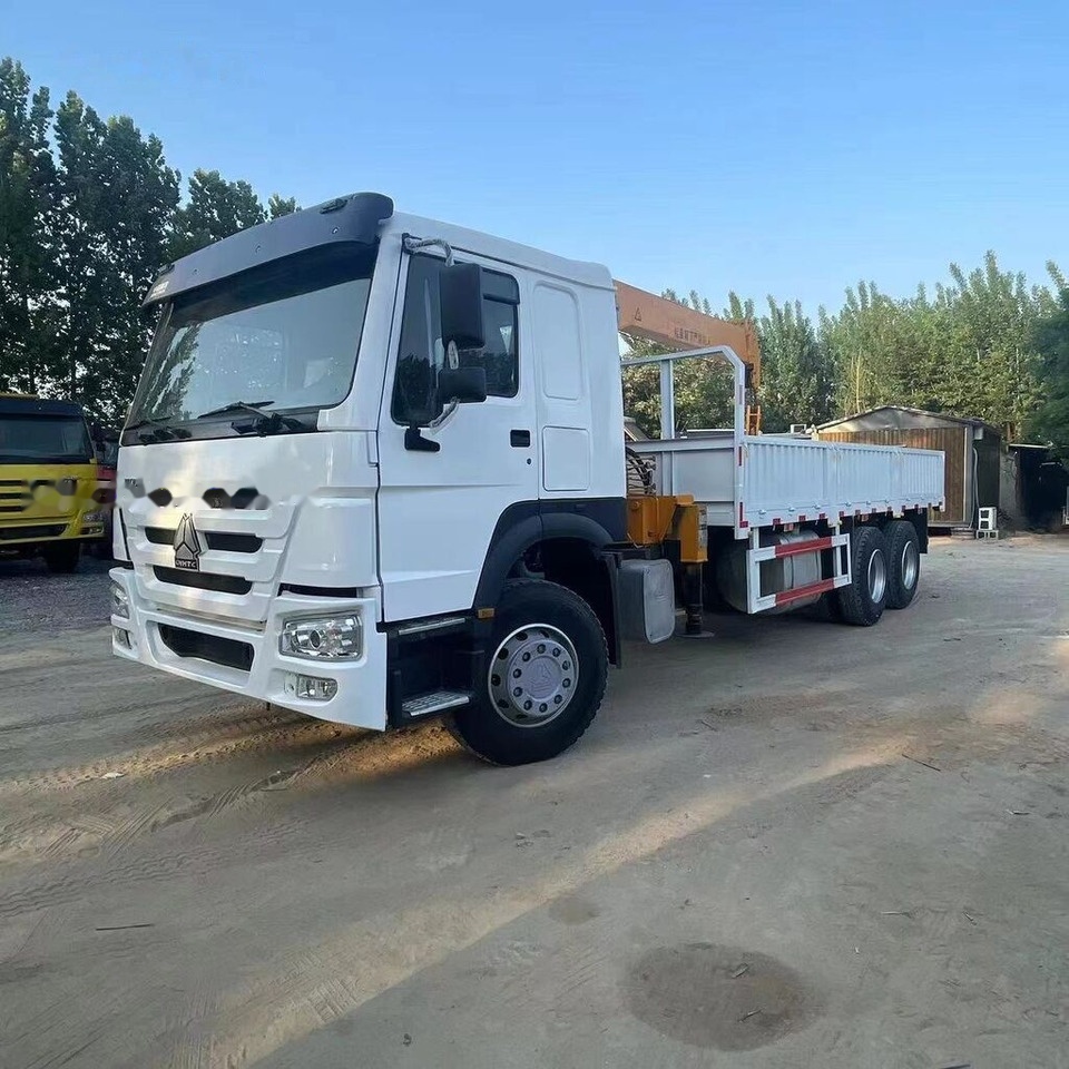 Howo crane 371 6tons - Самосвал камион, Камион с кран: снимка 2 Howo crane 371 6tons - Самосвал камион, Камион с кран: снимка 2