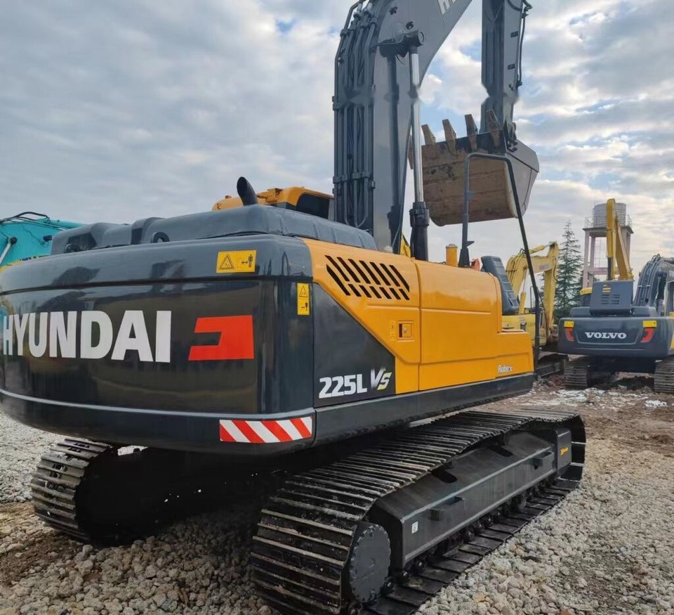 Hyundai R225VS - Верижен багер: снимка 3 Hyundai R225VS - Верижен багер: снимка 3