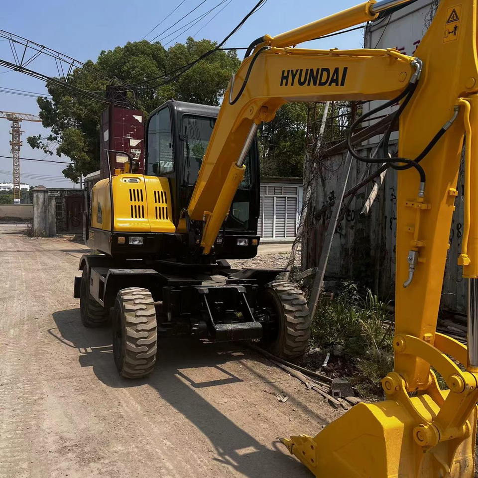 Hyundai R60W-7 - Колесен багер: снимка 3 Hyundai R60W-7 - Колесен багер: снимка 3