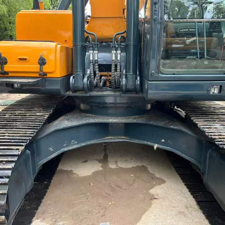 Hyundai Robex 220 LC-9S - Верижен багер: снимка 3 Hyundai Robex 220 LC-9S - Верижен багер: снимка 3