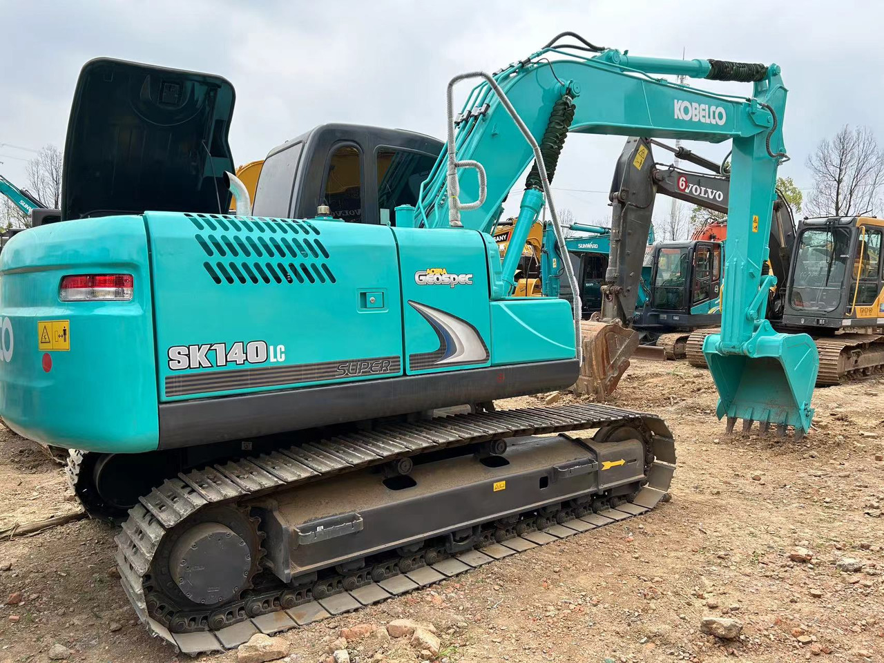 Верижен багер KOBELCO SK140LC-8: снимка 8
