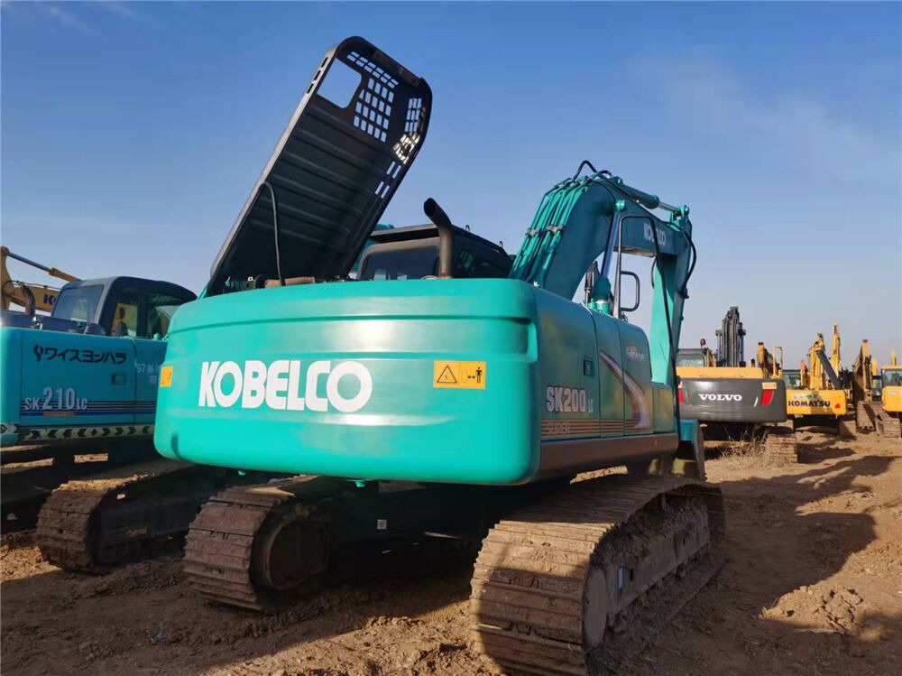 Kobelco SK200LC - Верижен багер: снимка 2 Kobelco SK200LC - Верижен багер: снимка 2