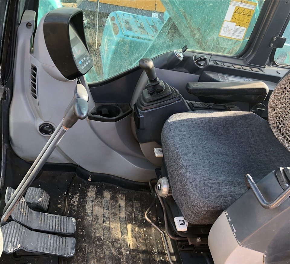Kobelco SK350D-8 - Верижен багер: снимка 3 Kobelco SK350D-8 - Верижен багер: снимка 3
