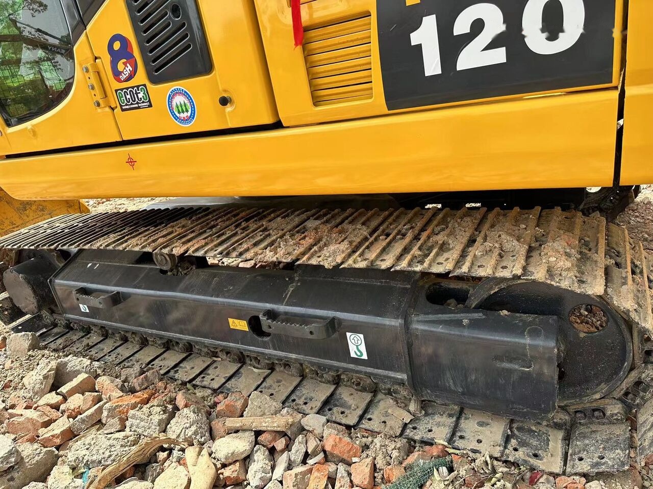 Komatsu PC120-8 - Верижен багер: снимка 2 Komatsu PC120-8 - Верижен багер: снимка 2