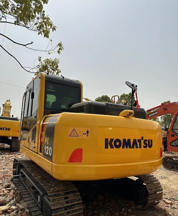 Komatsu PC120-8 - Верижен багер: снимка 1 Komatsu PC120-8 - Верижен багер: снимка 1
