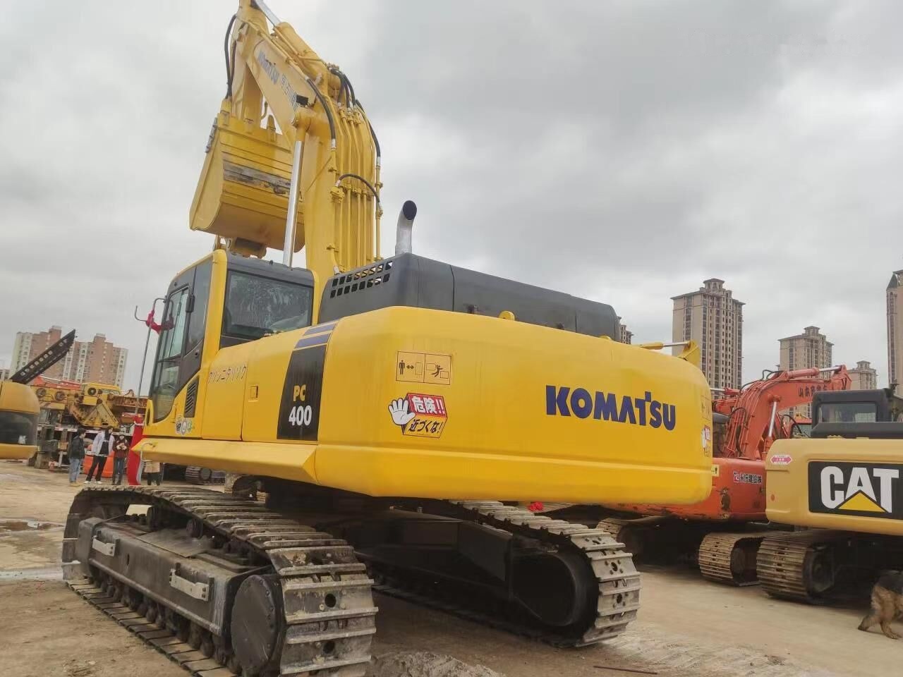 Komatsu PC400-8 - Верижен багер: снимка 5 Komatsu PC400-8 - Верижен багер: снимка 5