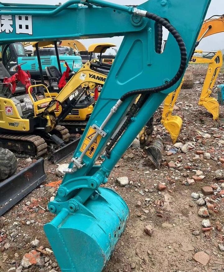 Kubota KX135 - Мини багер: снимка 3 Kubota KX135 - Мини багер: снимка 3