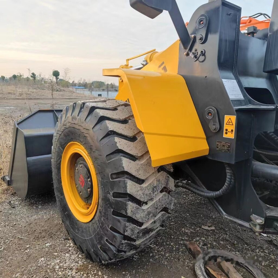 LiuGong CLG856H - Колесен товарач: снимка 2 LiuGong CLG856H - Колесен товарач: снимка 2