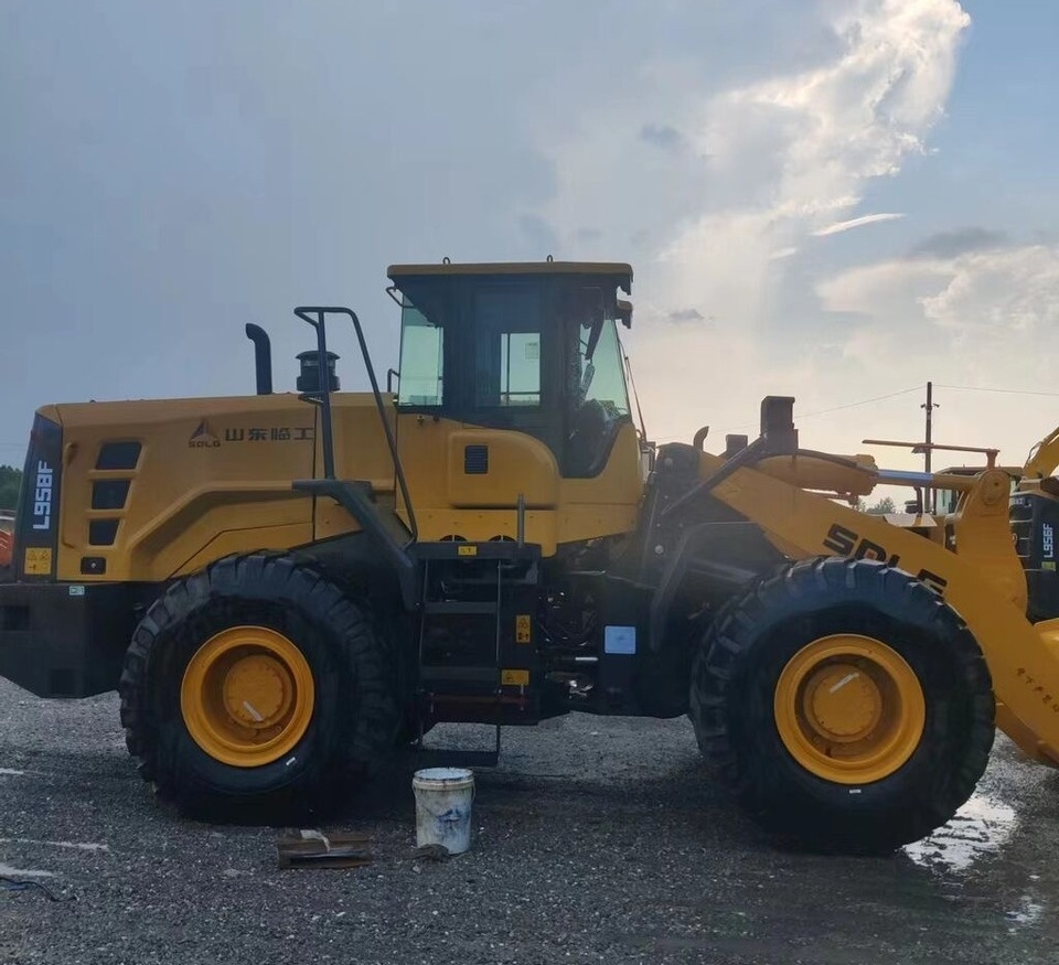 SDLG L958F - Колесен товарач: снимка 4 SDLG L958F - Колесен товарач: снимка 4