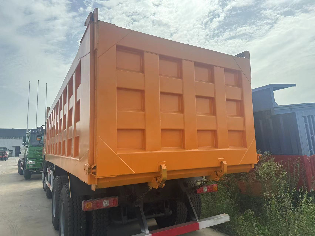 Shacman F3000 8x4 - Самосвал камион: снимка 5 Shacman F3000 8x4 - Самосвал камион: снимка 5