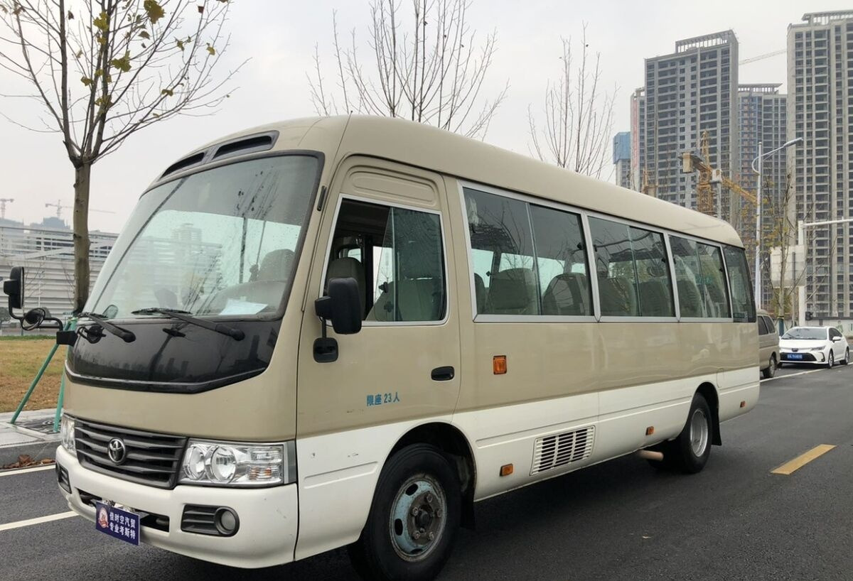 Toyota Coaster - Междуградски автобус: снимка 1 Toyota Coaster - Междуградски автобус: снимка 1