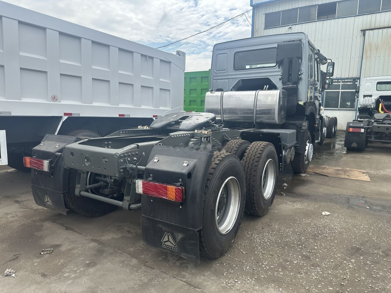 Howo - Влекач: снимка 5 Howo - Влекач: снимка 5