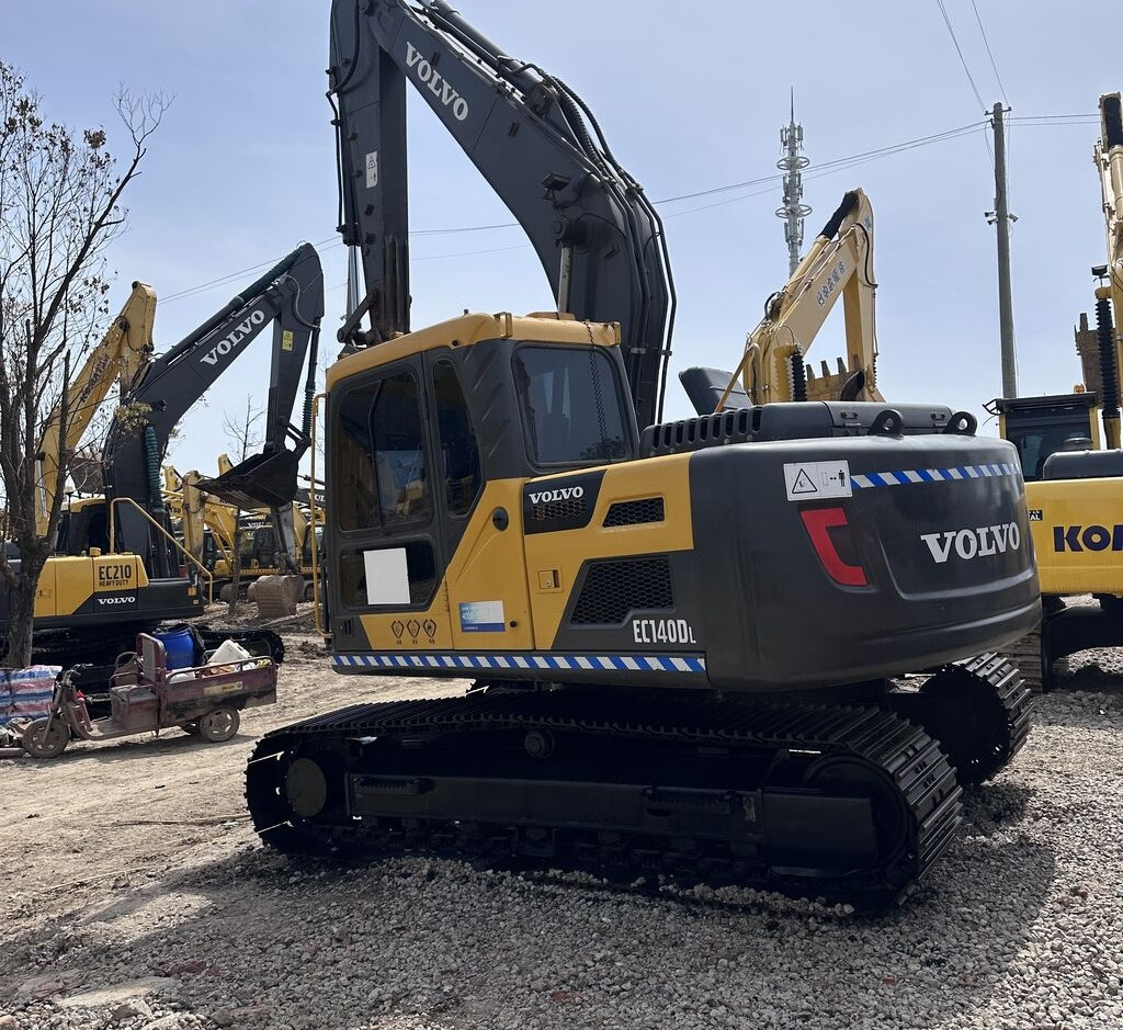 Volvo EC140D - Верижен багер: снимка 1 Volvo EC140D - Верижен багер: снимка 1