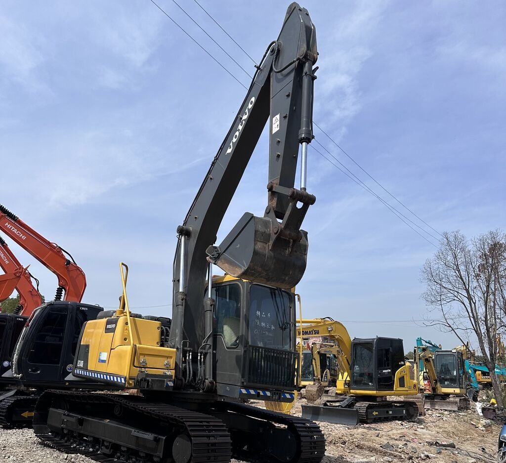 Volvo EC140D - Верижен багер: снимка 3 Volvo EC140D - Верижен багер: снимка 3