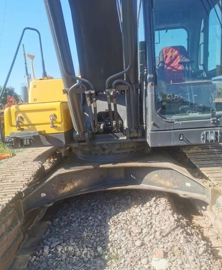 Volvo EC290 - Верижен багер: снимка 1 Volvo EC290 - Верижен багер: снимка 1