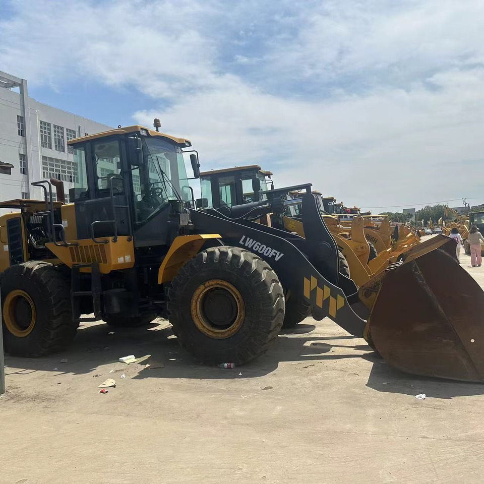 XCMG LW600FV - Колесен товарач: снимка 5 XCMG LW600FV - Колесен товарач: снимка 5