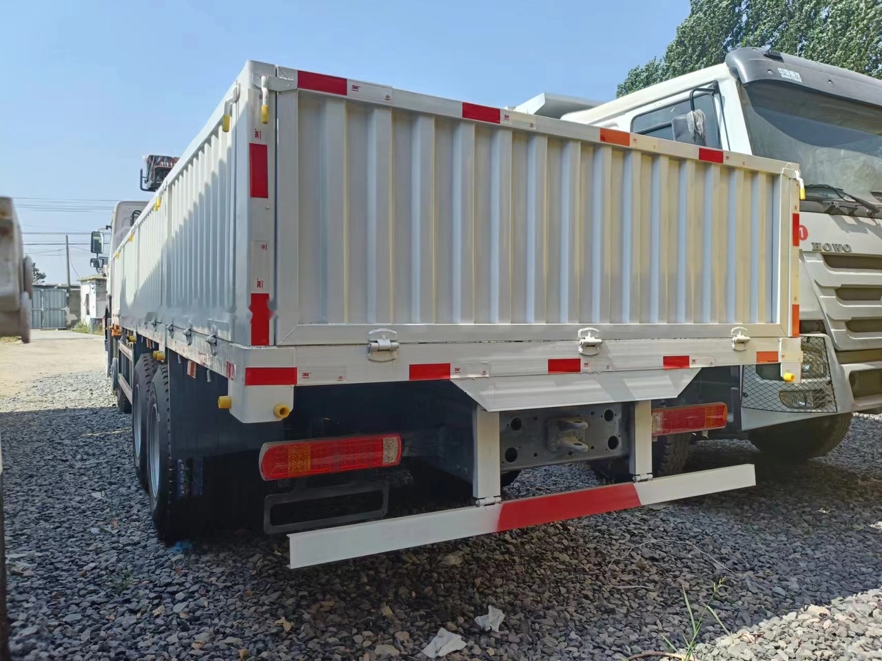 XCMG SQ8SK3Q - Камион с кран: снимка 1 XCMG SQ8SK3Q - Камион с кран: снимка 1