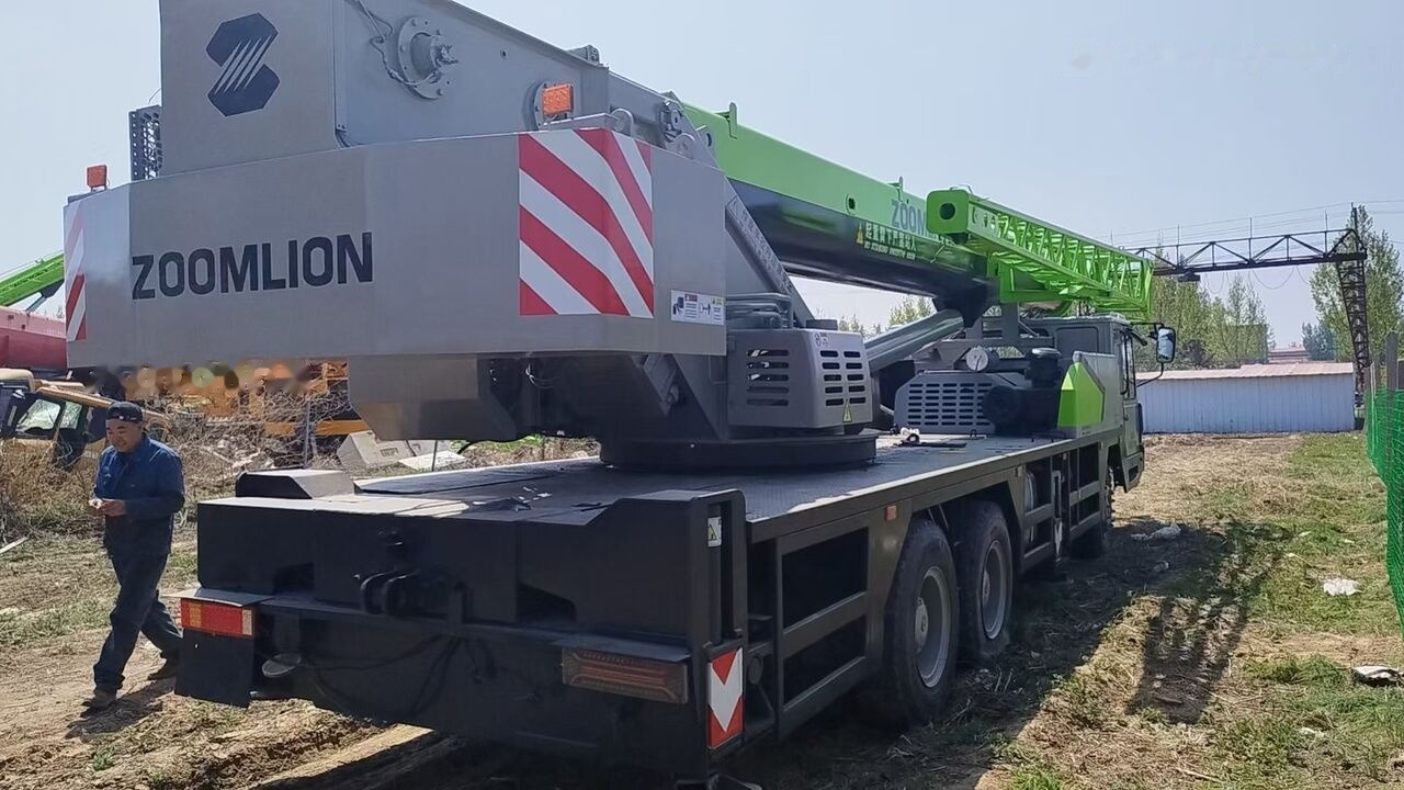 Zoomlion ZTC300V - Автокран: снимка 5 Zoomlion ZTC300V - Автокран: снимка 5