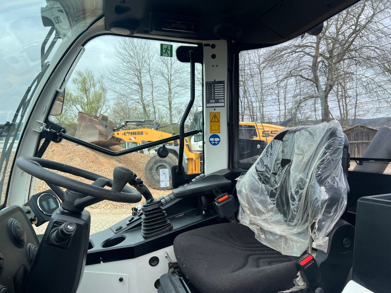 Liebherr L 504 Comp. TOP - Колесен товарач: снимка 2 Liebherr L 504 Comp. TOP - Колесен товарач: снимка 2